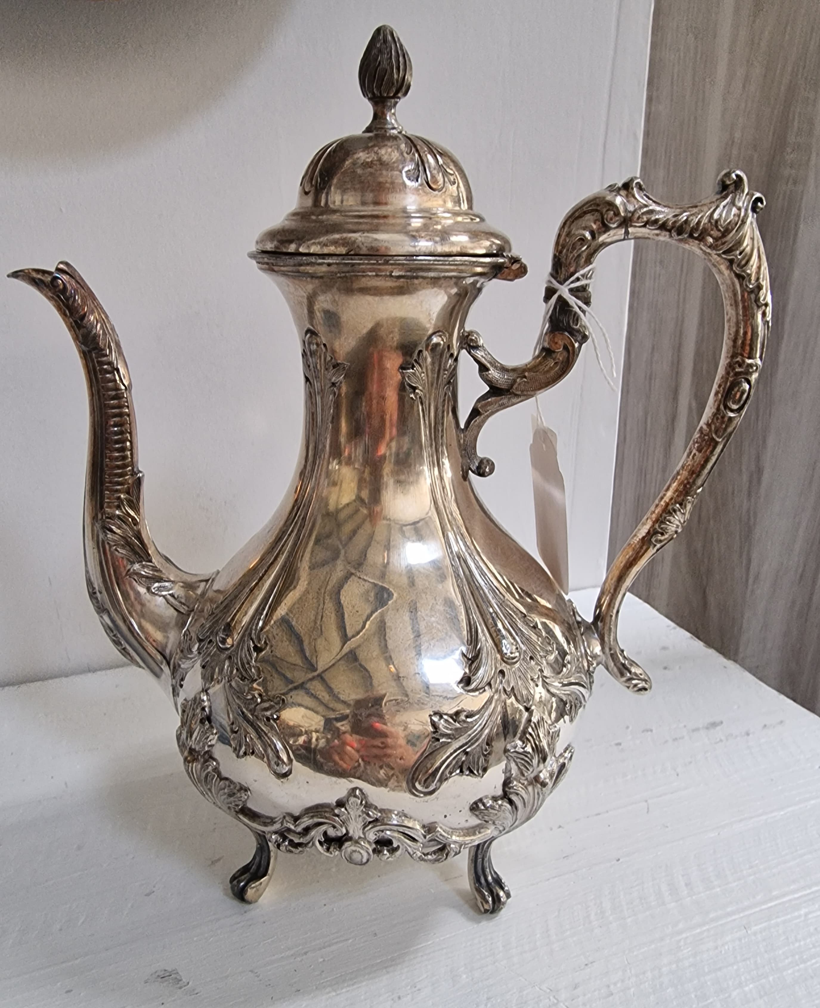 Image représentant Cafetière étain argenté